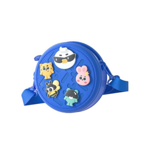 Bolso Redondo de EVA con Pines Azul