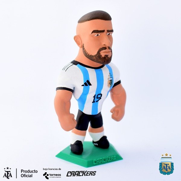 Figura 3D Coleccionable de Nicolás Otamendi