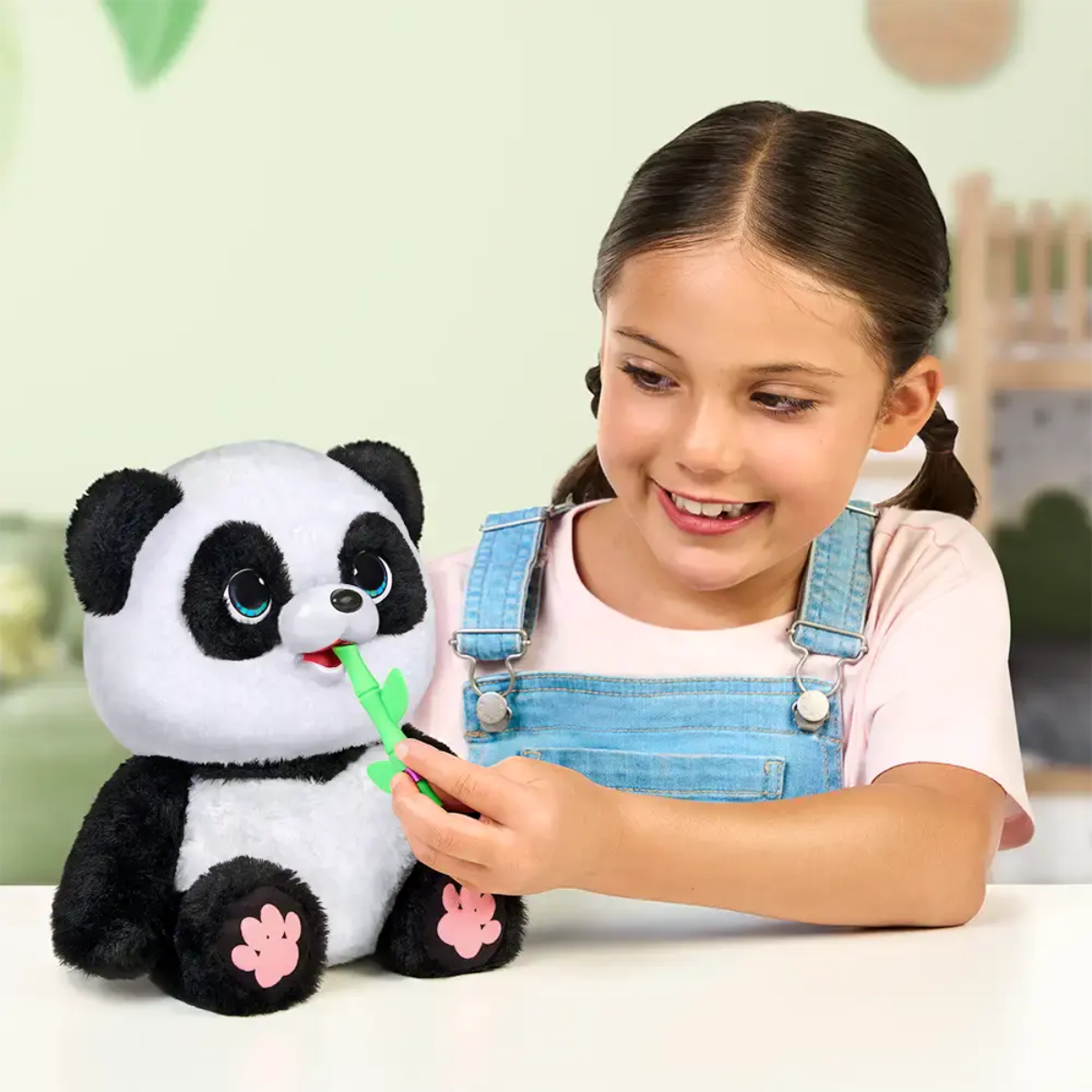 Little Live Pets Baby Panda - ChuChu la Panda Bebé Interactiva