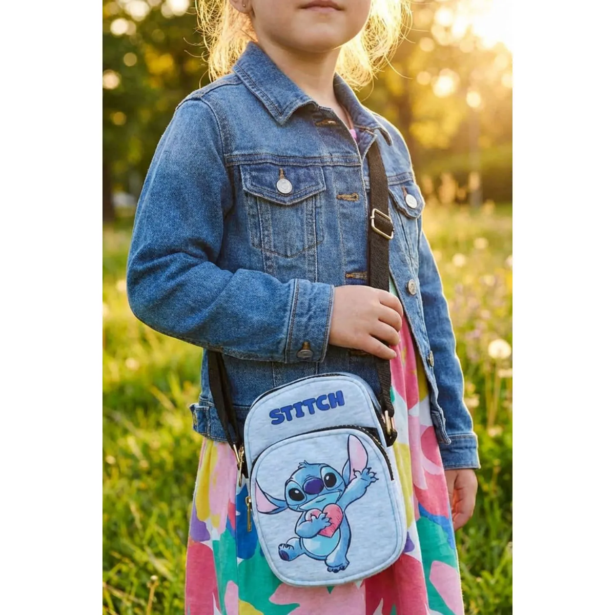Riñonera Porta Celular Lilo & Stitch con Correa Ajustable