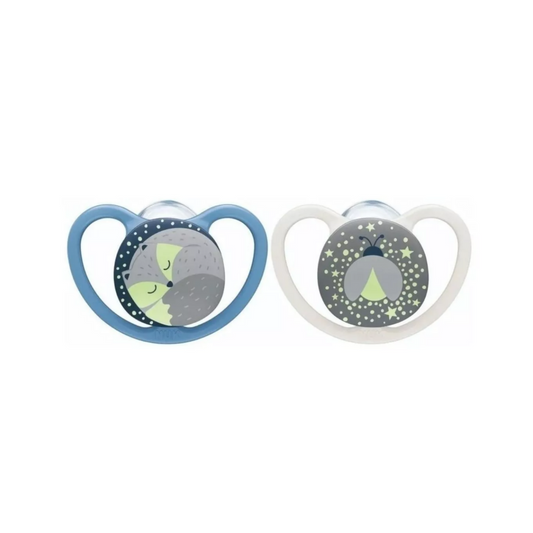 Set x 2 Chupetes Space Luminosos 0-6 Meses Azul Blanco Nuk