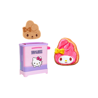 Cookeez Makery Hello Kitty Tostadora - Toasty Treatz (Peluche Perfumado Sorpresa)
