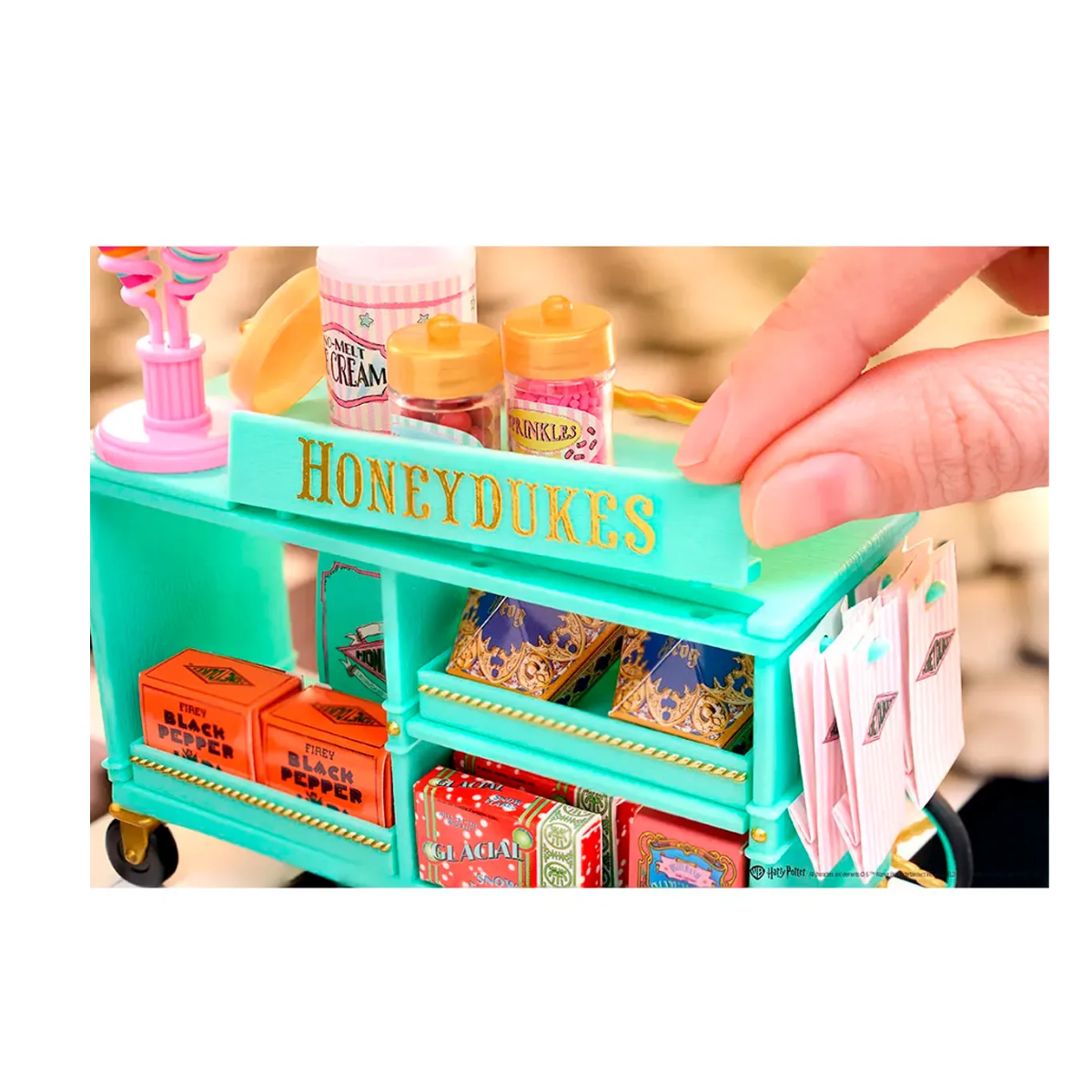 Mini Verse Make It Mini Harry Potter Playset Trolley "Honeydukes"
