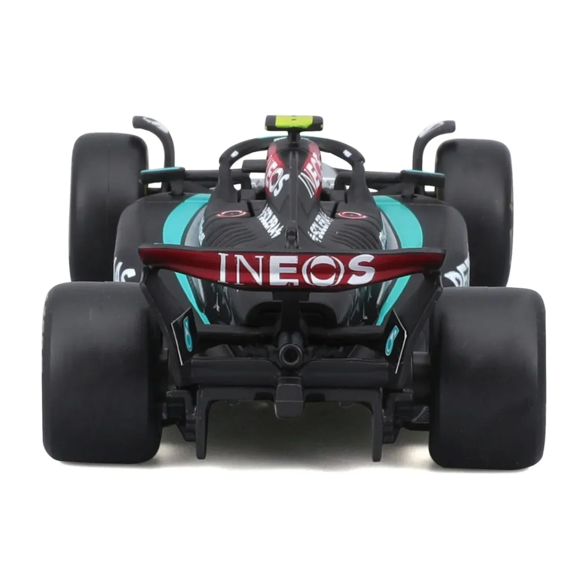 Mercedes AMG Petronas F1 Burago Escala 1:43. Hamilton , Russel