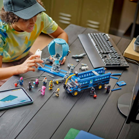 LEGO® Fortnite® Autobús de Batalla